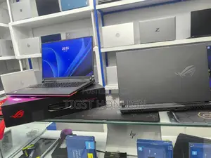 New Laptop Asus ROG Strix G17 16GB AMD Ryzen 9 SSD 1T