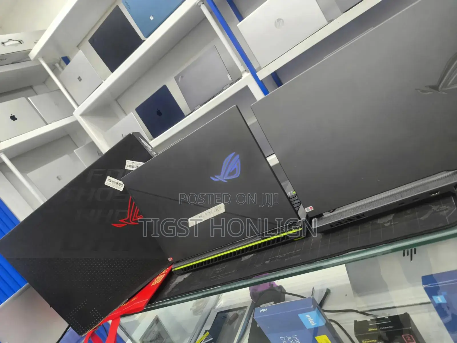 New Laptop Asus ROG Strix G17 16GB AMD Ryzen 9 SSD 1T