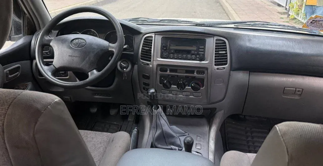 Toyota Land Cruiser 2007 Beige
