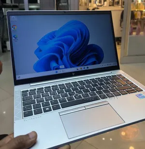 New Laptop HP EliteBook 840 G8 16GB Intel Core i5 SSD 256GB