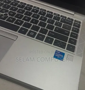 New Laptop HP EliteBook 840 G8 8GB Intel Core i7 SSD 512GB