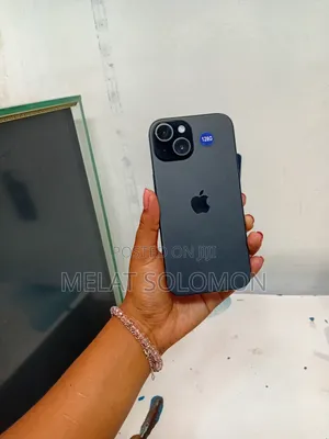 New Apple iPhone 15 128 GB Black