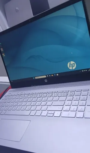 New Laptop HP Pavilion 15 16GB Intel Core i7 SSD 512GB