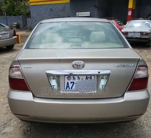 Toyota Corolla 2007 Gold