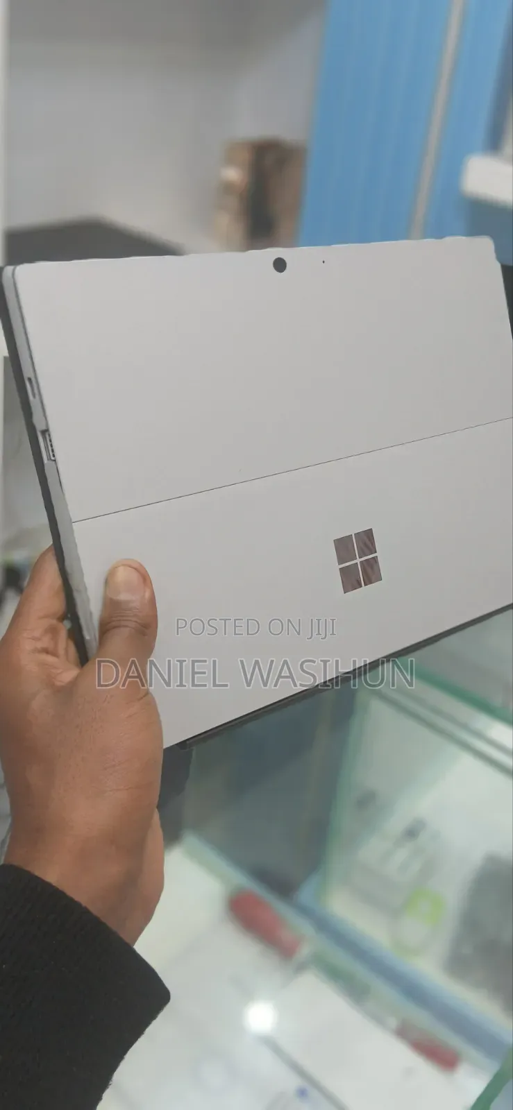 New Laptop Microsoft Surface Pro 7 8GB Intel Core i5 SSD 256GB