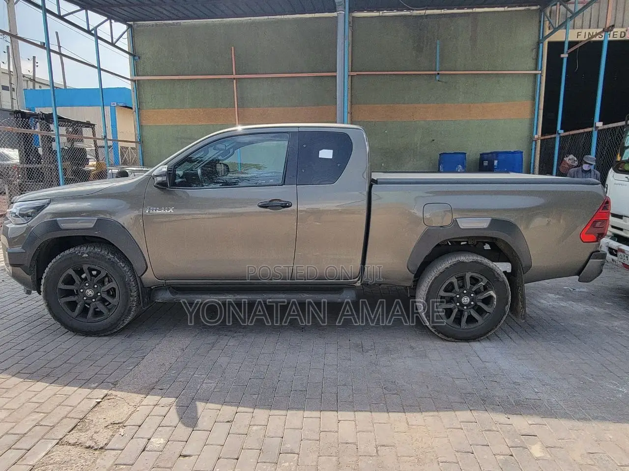 Toyota Hilux 2021 Gray