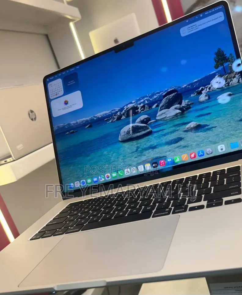 New Laptop Apple MacBook Air 2025 M4 15-inch 24GB Apple M4 SSD 512GB