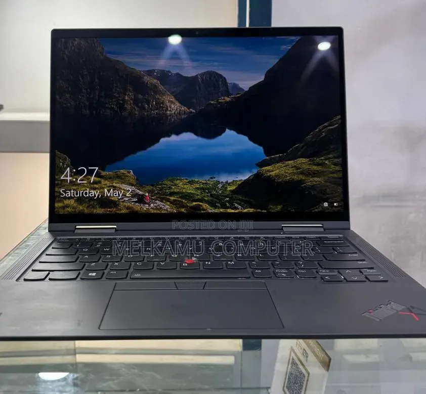 New Laptop Lenovo ThinkPad X1 Yoga 16GB Intel Core i7 SSD 512GB