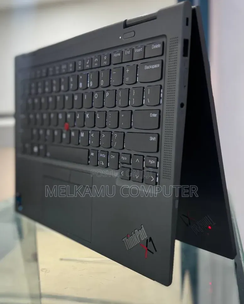 New Laptop Lenovo ThinkPad X1 Yoga 16GB Intel Core i7 SSD 512GB