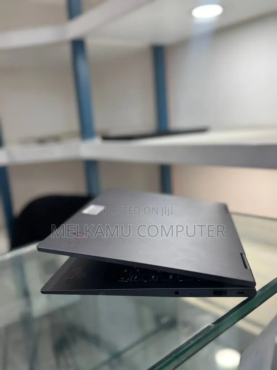 New Laptop Lenovo ThinkPad X1 Yoga 16GB Intel Core i7 SSD 512GB