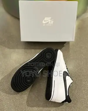 Nike Air Force 1 ’07 Low White/Black Unisex Fashion Sneaker