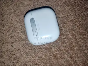 Original Apple Airpods 4 (2024 Model) –Barely Used – High-fidelity