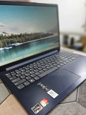 New Laptop Lenovo Ideapad 3 8GB AMD Ryzen 7 SSD 512GB