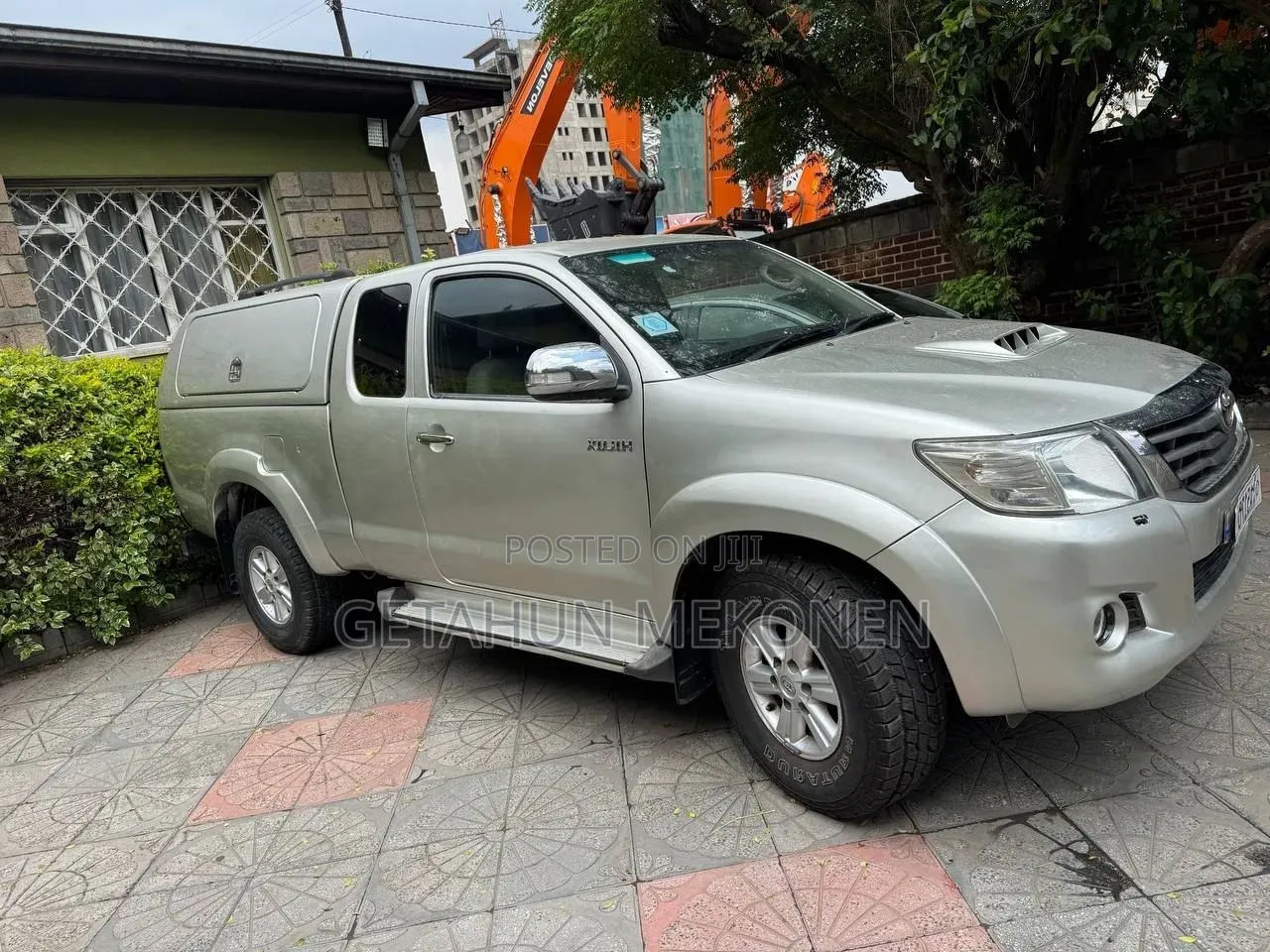 Toyota Hilux 2012 Gold