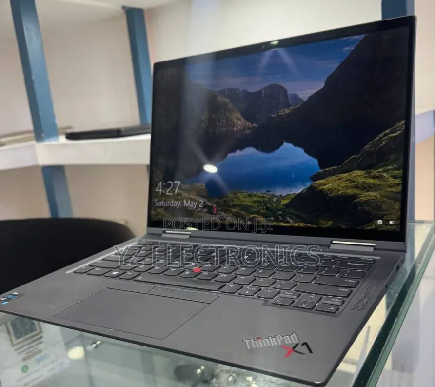 New Laptop Lenovo ThinkPad Yoga 16GB Intel Core i7 SSD 512GB