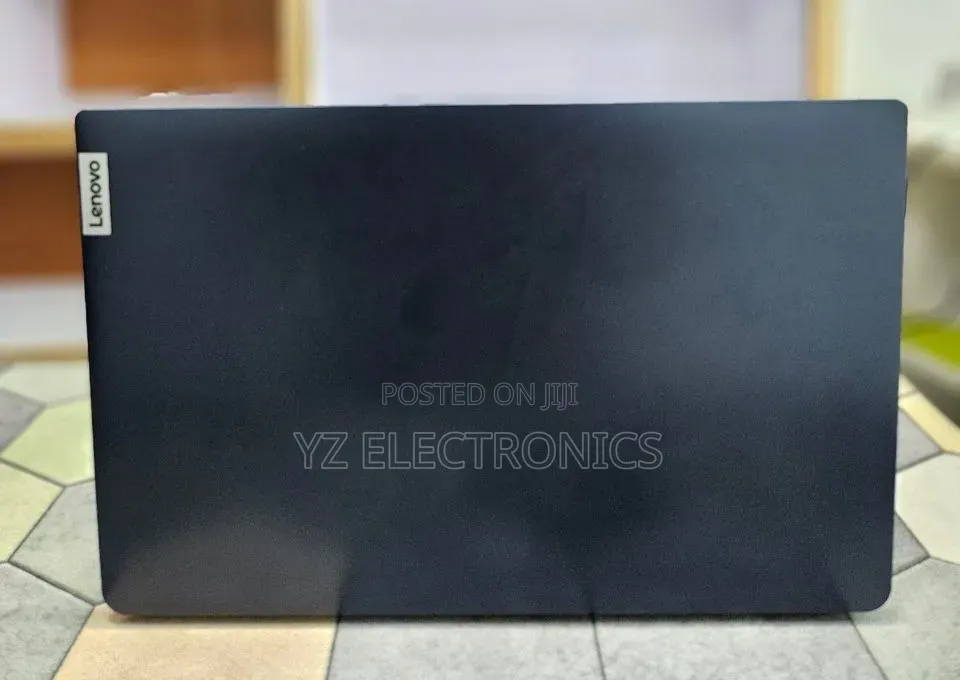 New Laptop Lenovo IdeaPad U330 8GB Intel Core i9 SSD 512GB