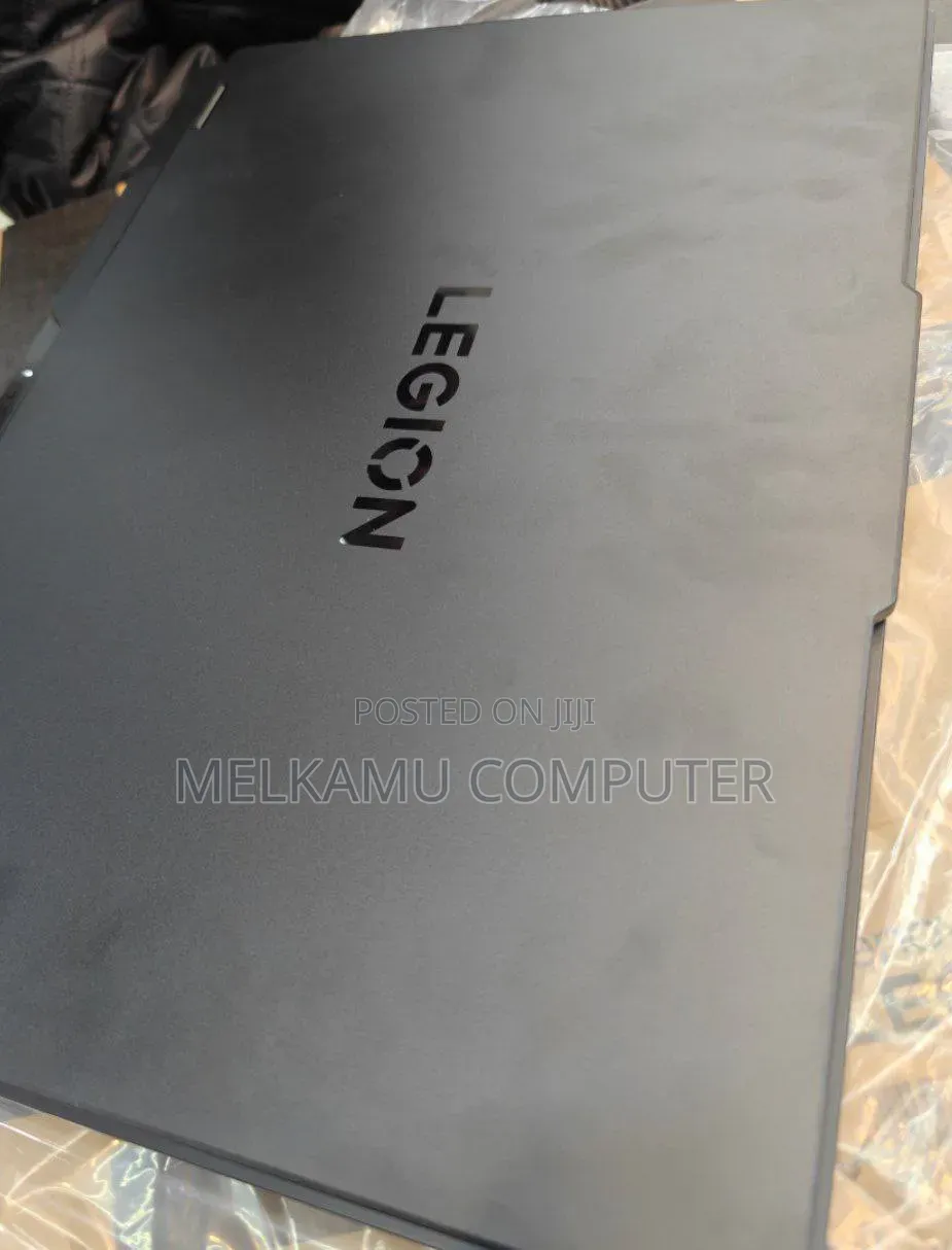 New Laptop Lenovo Legion 5 16GB Intel Core i9 SSD 1T