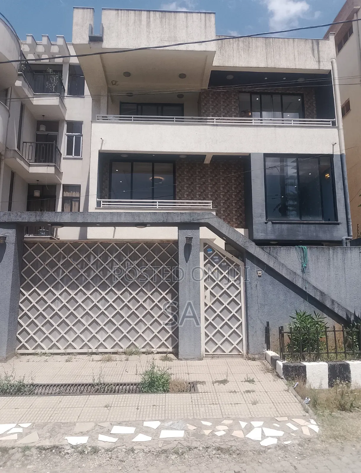Furnished 7bdrm House in Addis Ketema for rent