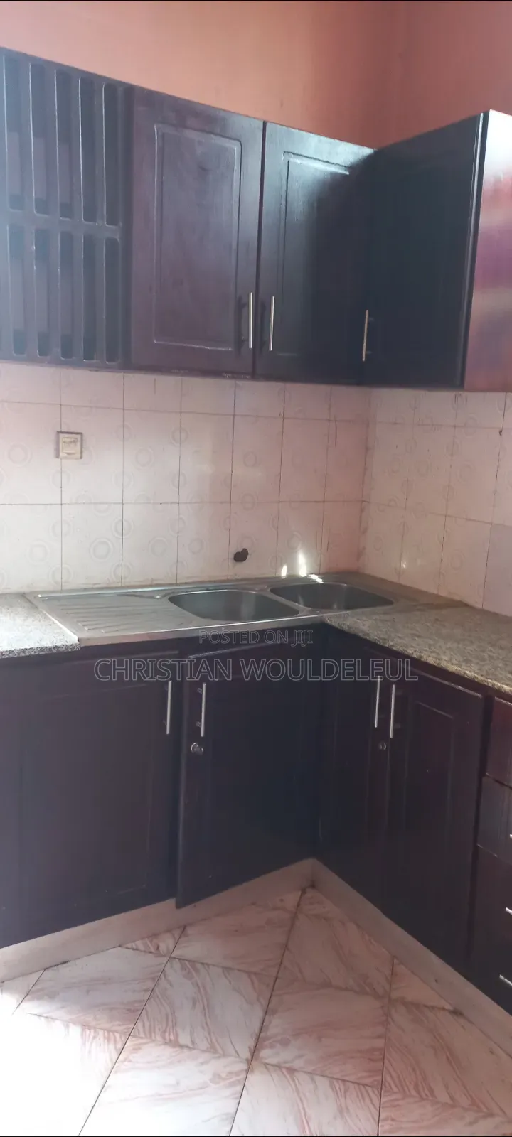 3bdrm House in L Shape House, East Shewa for sale