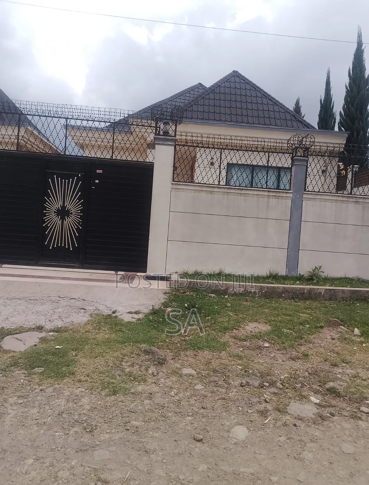Furnished 5bdrm Villa in Addis Ketema for sale
