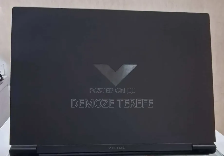 New Laptop HP Victus 15 16GB Intel Core i7 SSD 1T