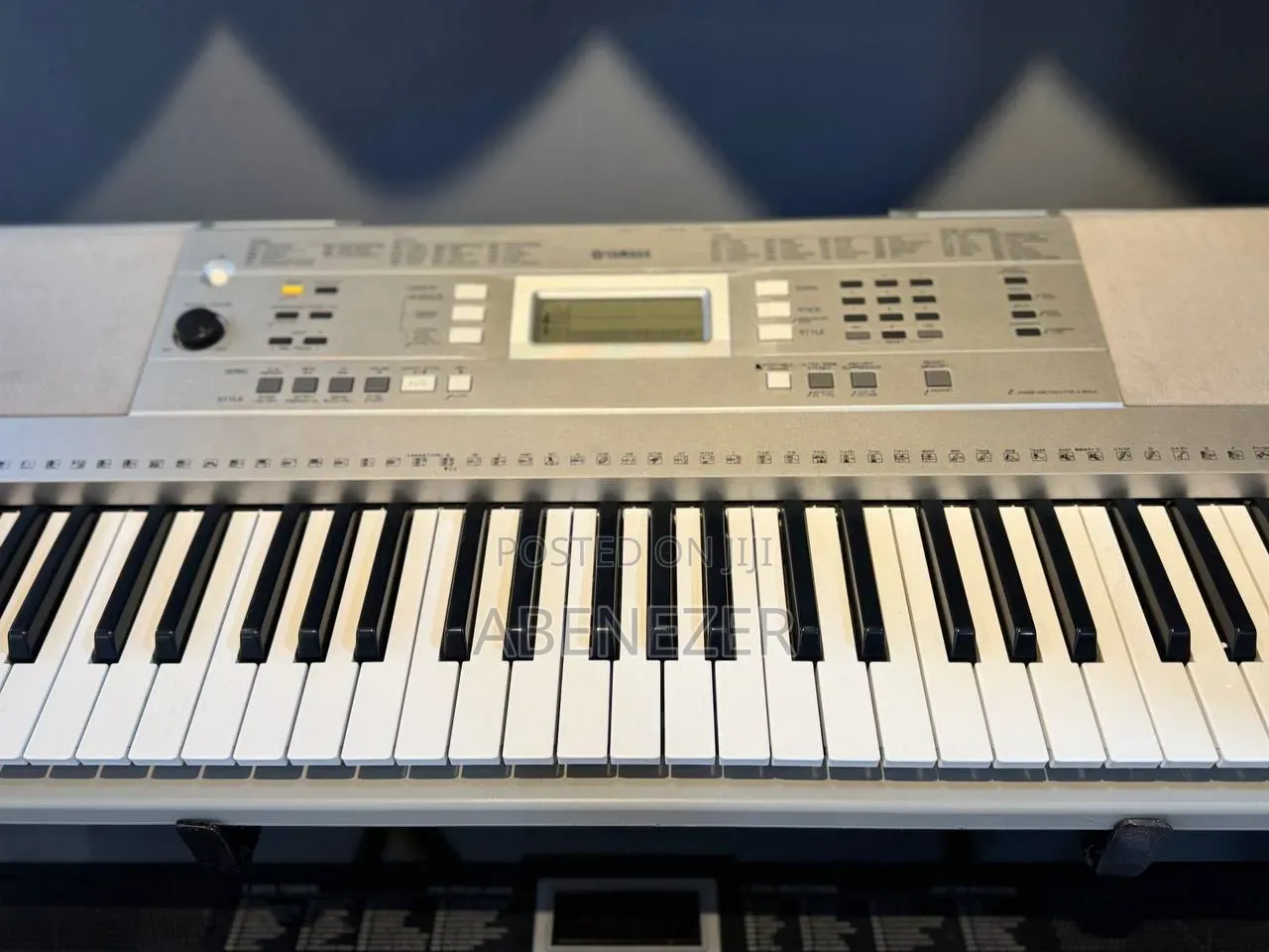 Yamaha Keyboard
