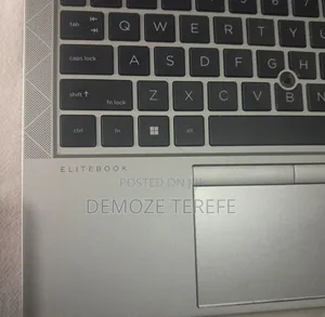 New Laptop HP EliteBook 840 G8 8GB Intel Core i7 SSD 512GB