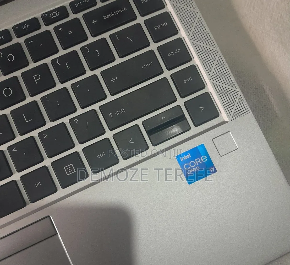 New Laptop HP EliteBook 840 G8 8GB Intel Core i7 SSD 512GB