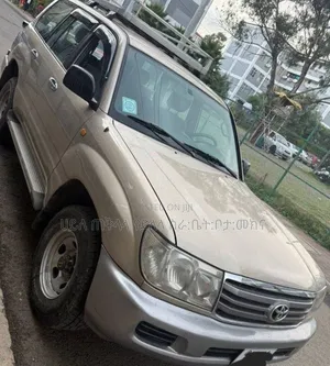 Toyota Land Cruiser 2007 Gold