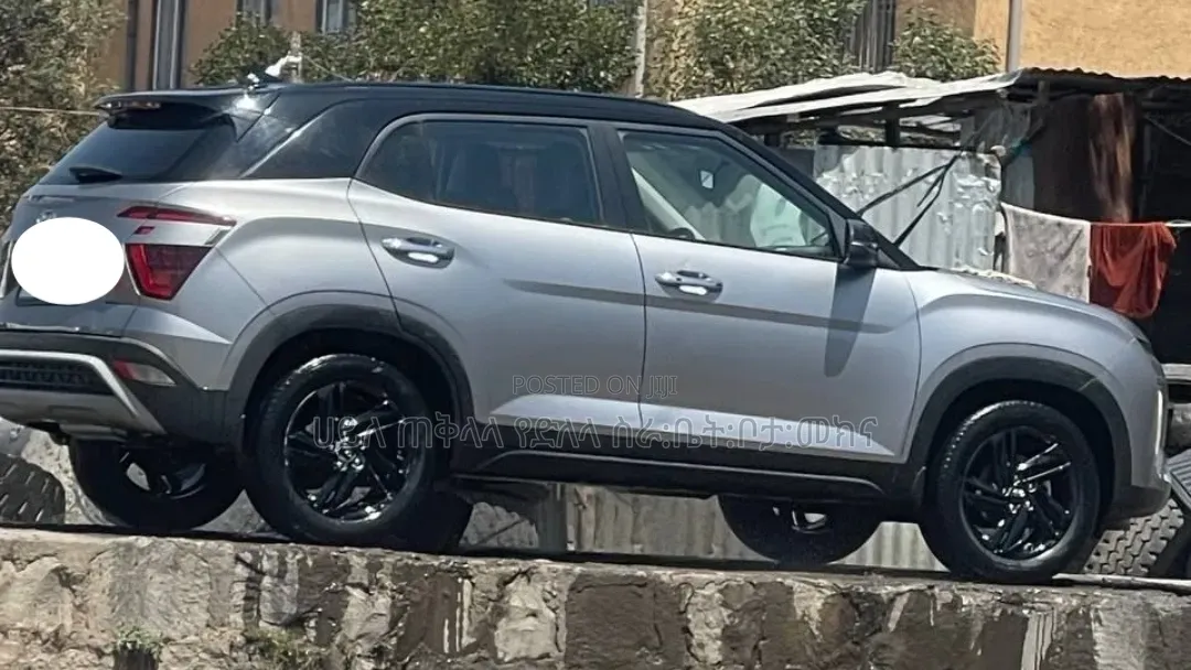 Hyundai Creta 2022 Silver