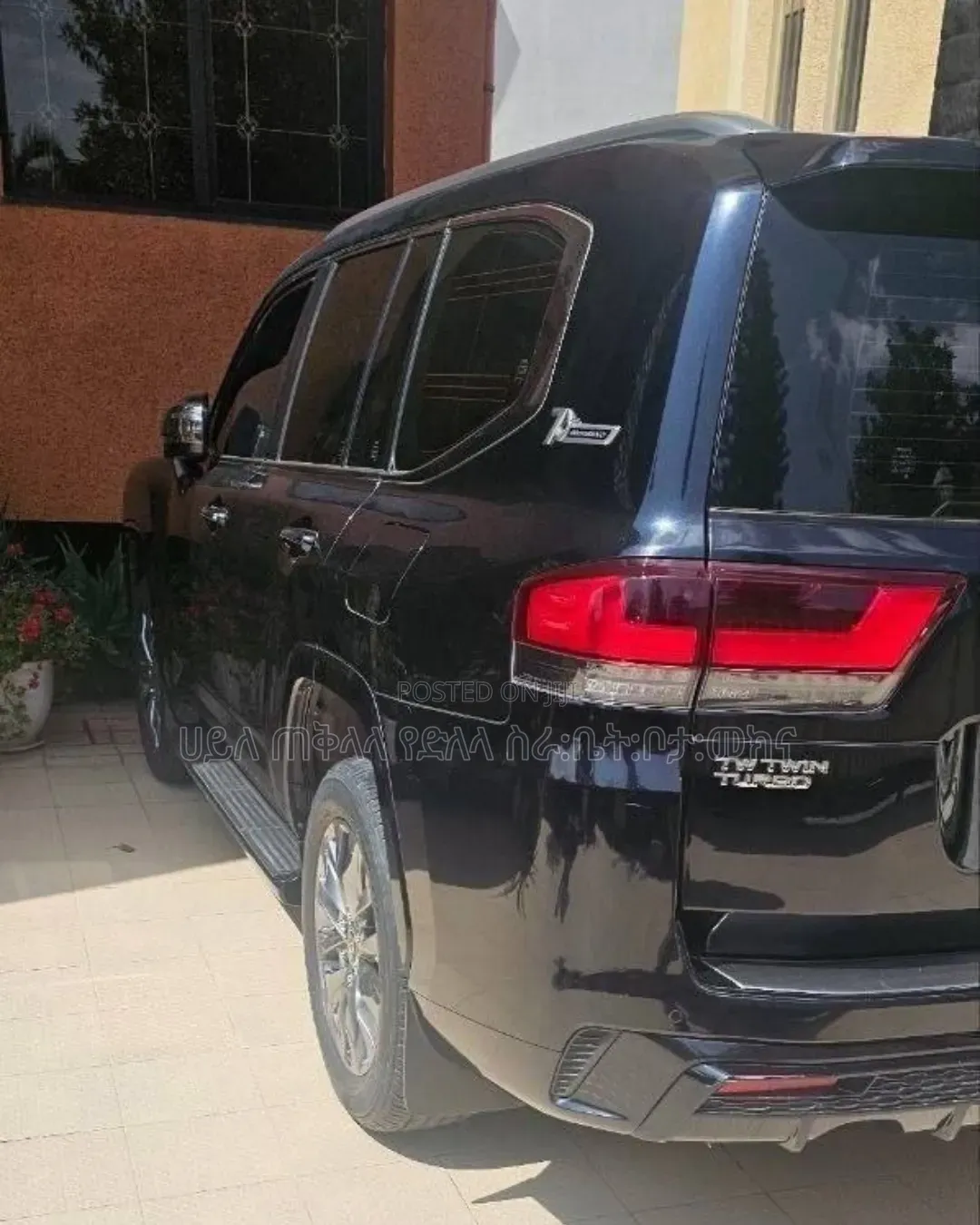 Toyota Land Cruiser 2023 Maroon