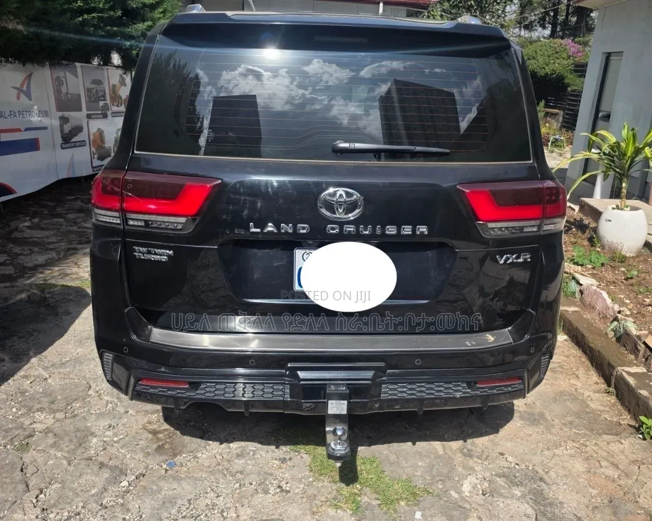 Toyota Land Cruiser 2023 Maroon