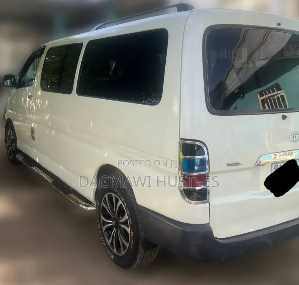 Toyota Grand HiAce 2008 Beige