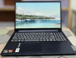 New Laptop Lenovo 16GB AMD Ryzen 5 SSD 512GB