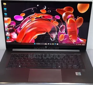 New Laptop HP ZBook Firefly G8 32GB Intel Core i9 SSD 512GB