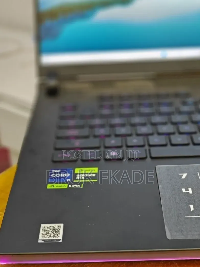 New Laptop Asus ROG Strix G15 16GB Intel Core i9 SSD 1T