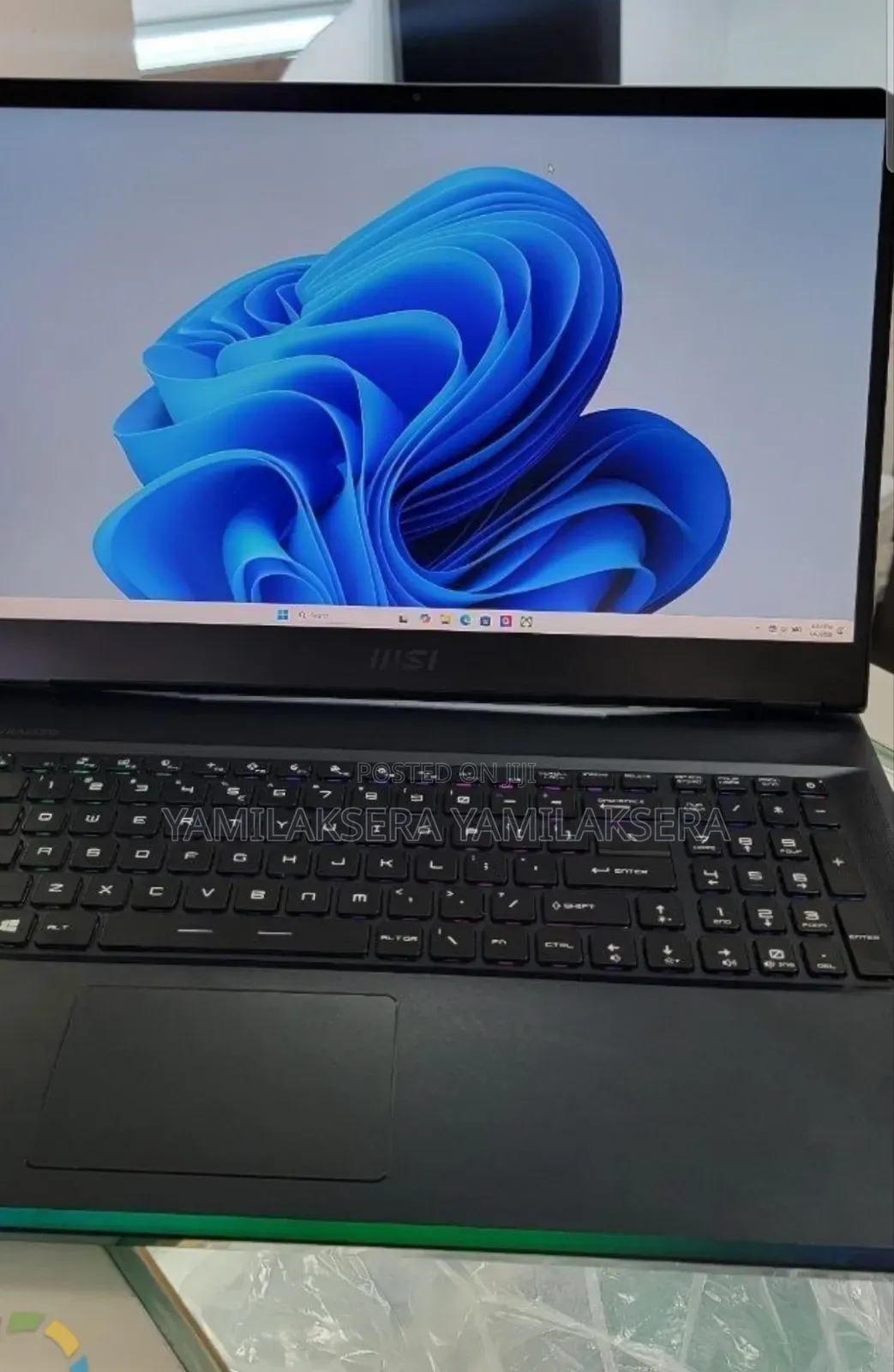 New Laptop MSI GP66 Raider 10GU 16GB Intel Core i7 SSD 1T