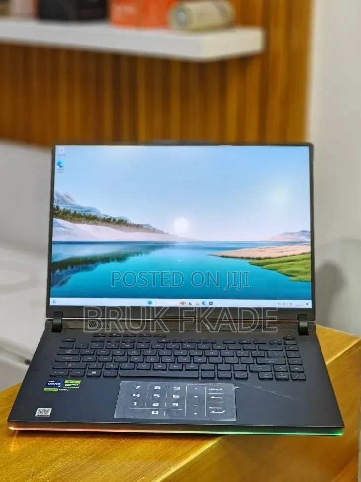 New Laptop Asus ROG Strix G15 16GB Intel Core i9 SSD 1T