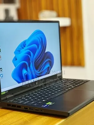 New Laptop Acer Predator Helios 300 16GB Intel Core i9 SSD 1T