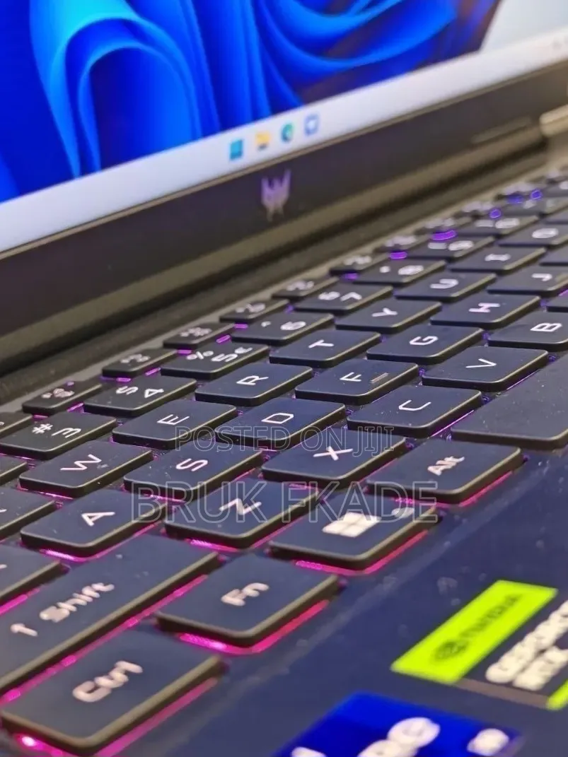 New Laptop Acer Predator Helios 300 16GB Intel Core i9 SSD 1T