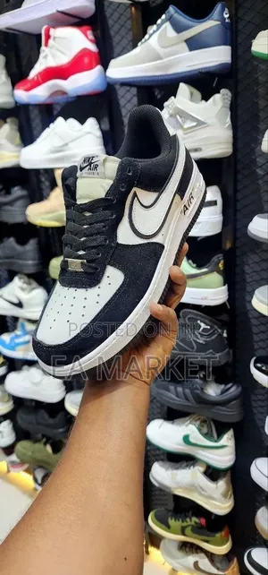 Nike Air Force