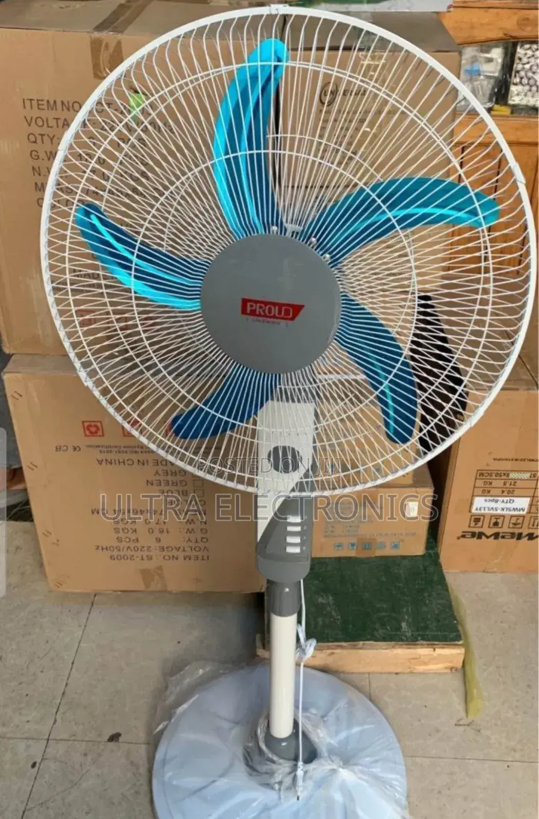 Fan Proud Brand Pedestal Stand Fan With 5 Blue Blades. Model/Size