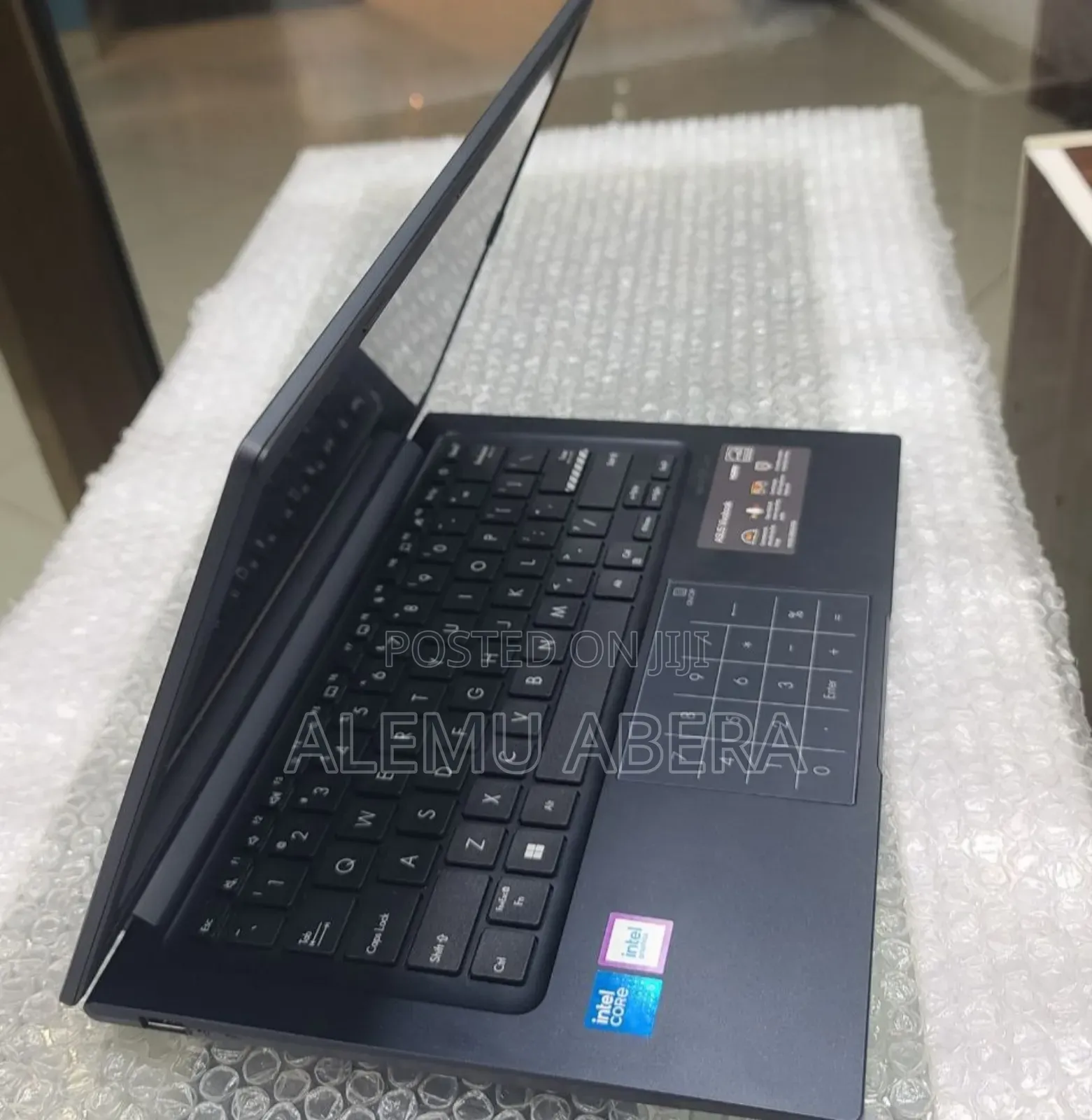 New Laptop Asus 16GB Intel Core 5 SSD 512GB
