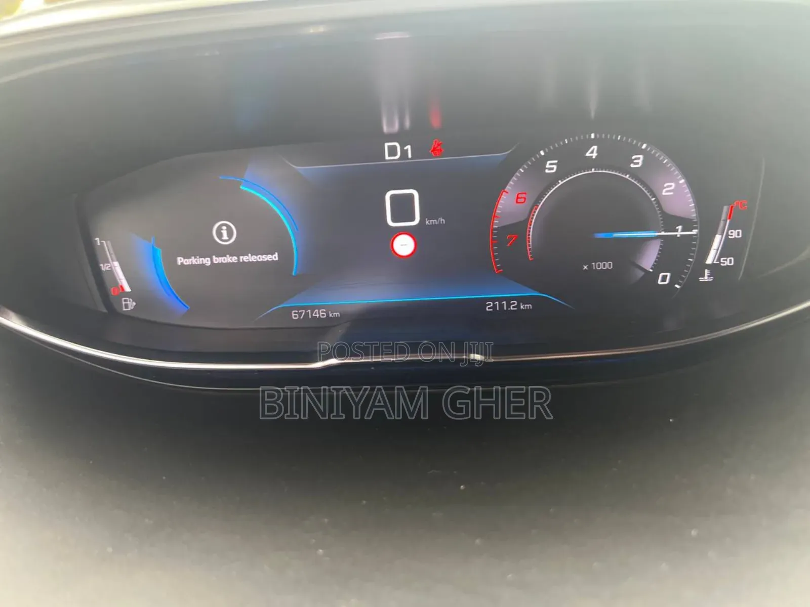 Peugeot 5008 2022 White