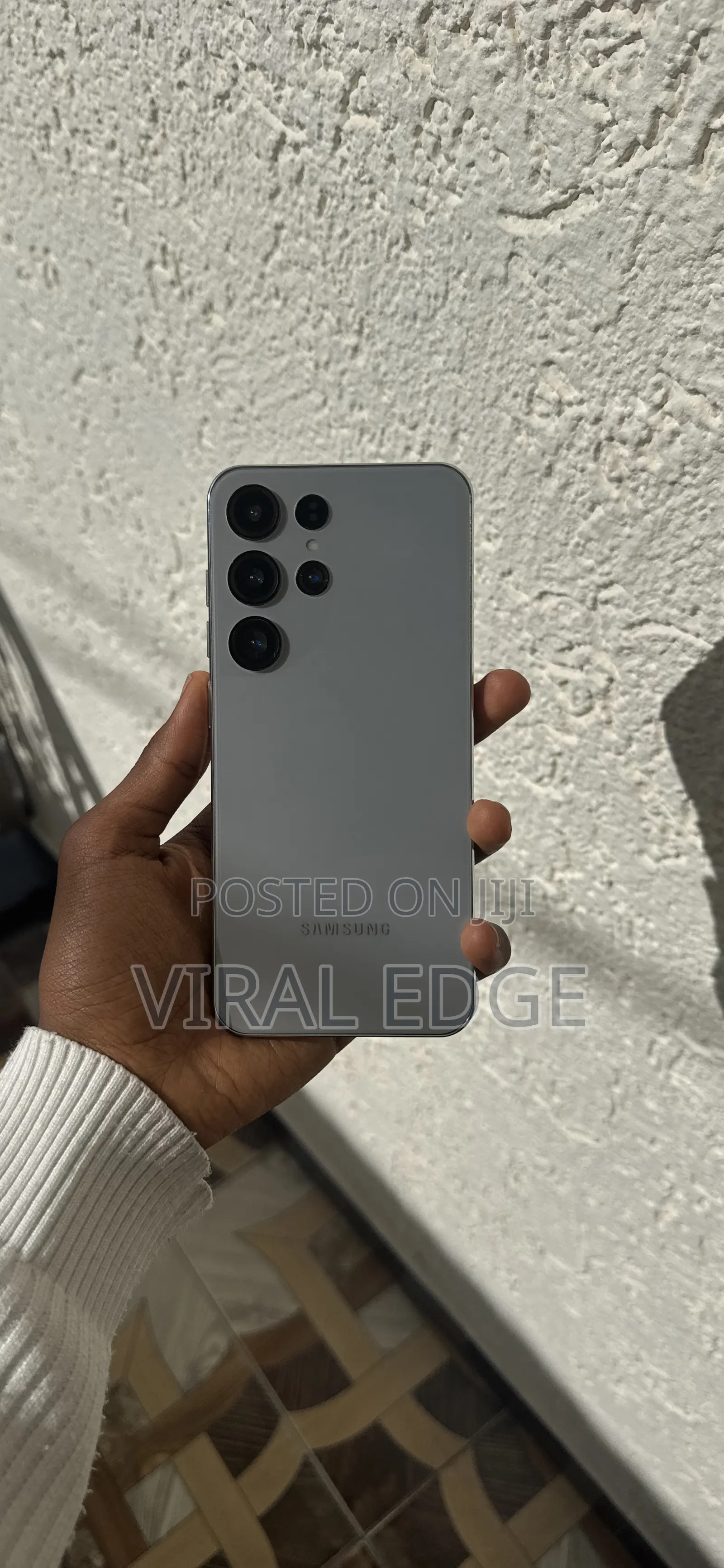 New Mobile Phone 256 GB Silver