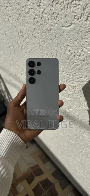New Mobile Phone 256 GB Silver