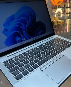 New Laptop HP EliteBook 840 G8 16GB Intel Core i5 SSD 256GB