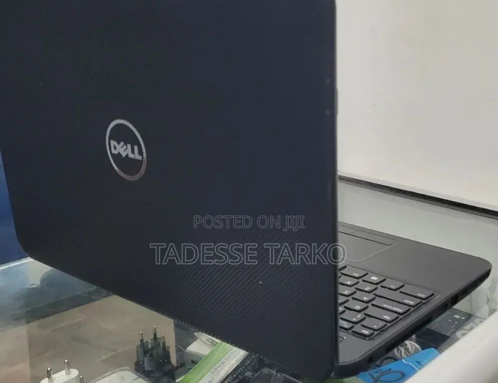 New Laptop Dell Inspiron 15 4GB Intel Core i3 HDD 500GB