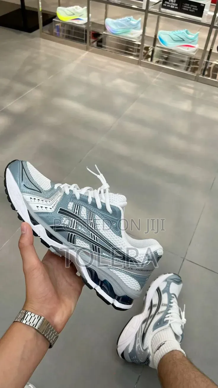 Asics Gel Kayano 14