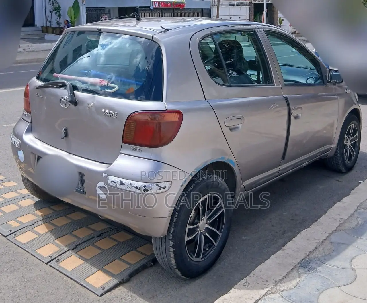 Toyota Vitz 2003 Silver
